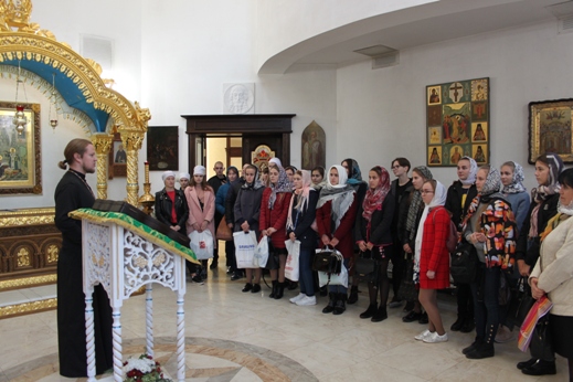 Студенты медколледжа совершили экскурсию по историческим местам г. Белгорода