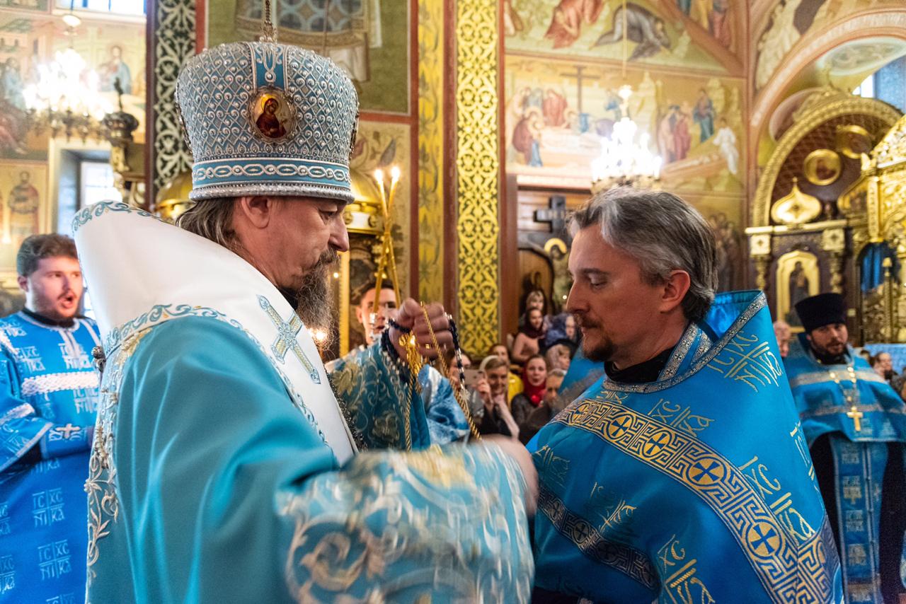 Клирики собора удостоены к празднику Пасхи богослужебно-иерархических наград